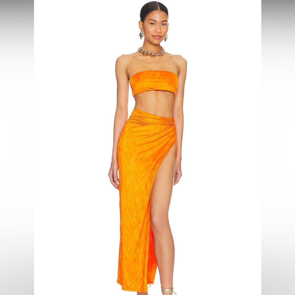 Revolve KAROLYNA MAXI SKIRT SET IN ORANGE